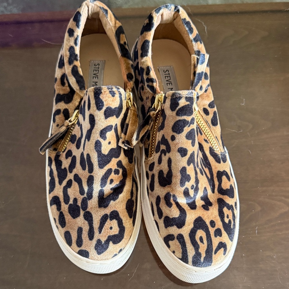 Steve Madden Leopard Print Zip Slip-On Sneakers - Tan/Black